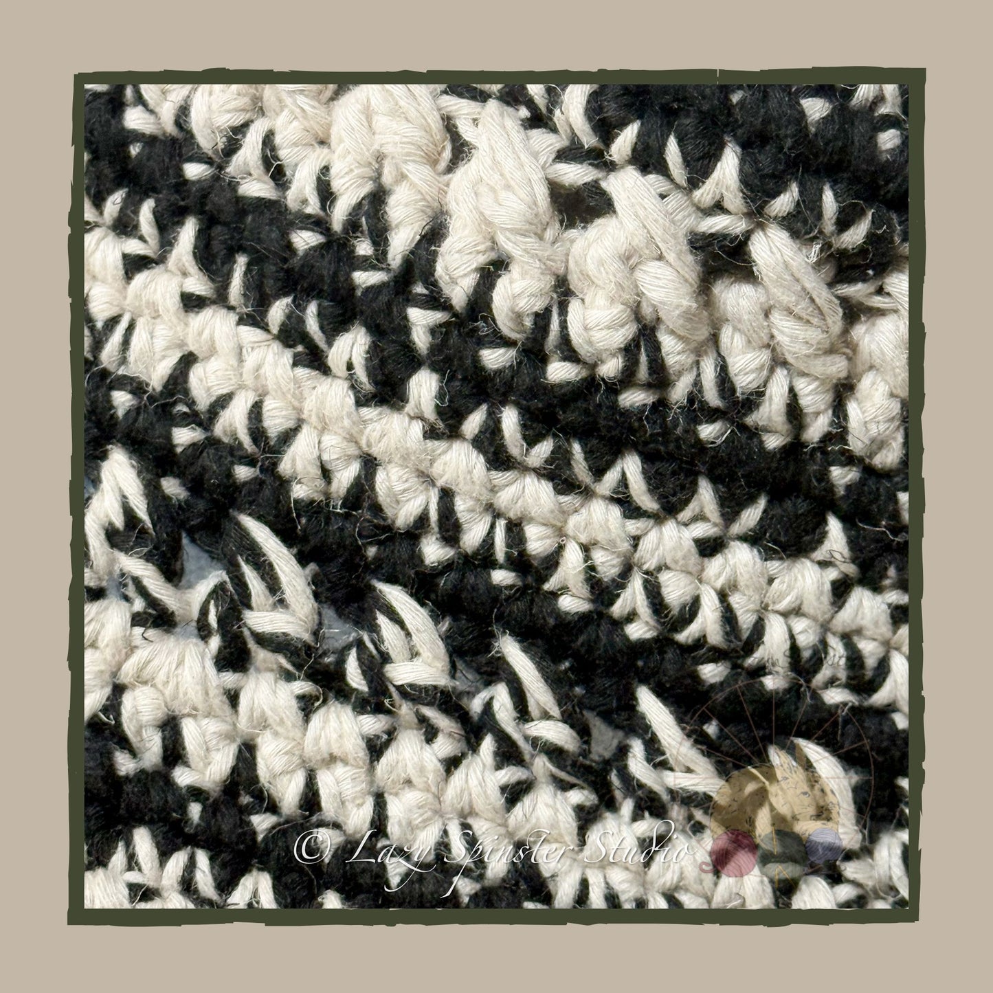 Crochet Up-Do Bucket Hat - Cotton/Hemp Blend, Black & White